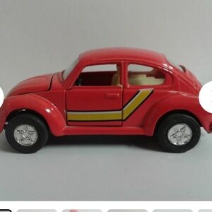 TT-101 Volkswagen Beetle Die Cast Pull Back And Go Model